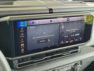 2026 Jeep Wrangler — photo 23 view
