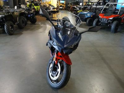 2026 Kawasaki Ninja 500 - Photo 5