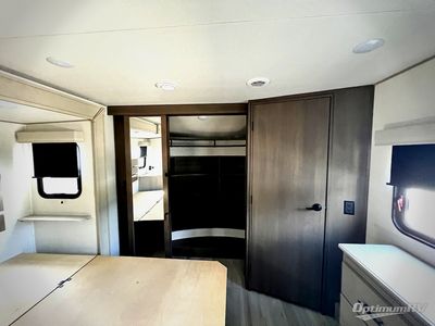 2024 Grand Design Influence - Photo 13