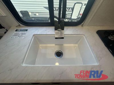 2025 Forest River RV Wildwood Select - Photo 18