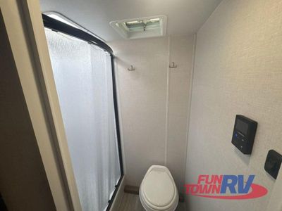 2025 Forest River RV Wildwood Select - Photo 25