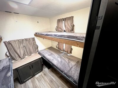 2026 Venture RV SportTrek Touring Edition - Photo 5