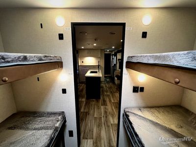 2026 Venture RV SportTrek Touring Edition - Photo 7