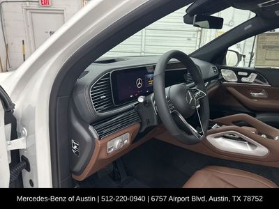 2026 Mercedes-Benz GLE — photo 10 view