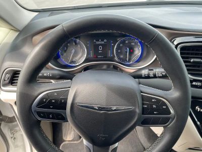 2023 Chrysler Voyager — photo 12 view