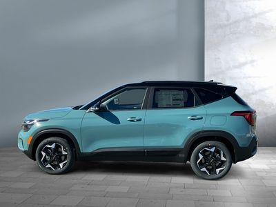 2026 Kia Seltos — rear three-quarter view
