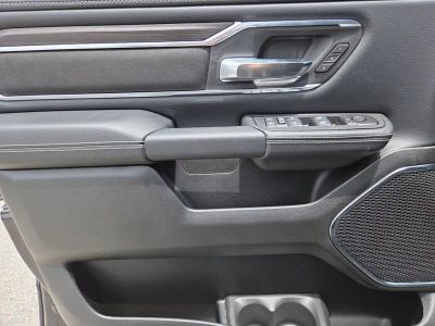 2026 Ram 1500 — photo 14 view