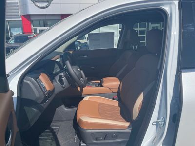 2026 Nissan Pathfinder - Photo 9
