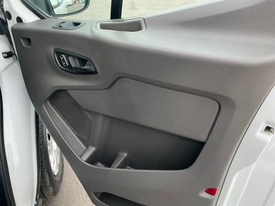 2024 Ford Transit Passenger Wagon - Photo 21