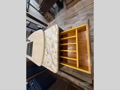 2018 Keystone RV Cougar — photo 16 view