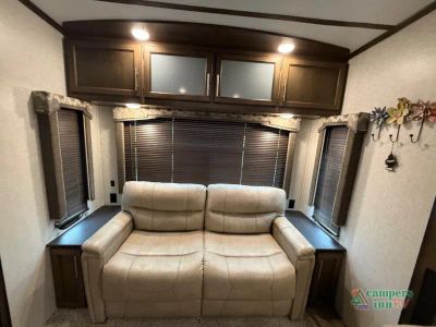 2018 Keystone RV Cougar — photo 28 view
