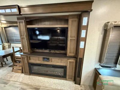 2018 Keystone RV Cougar — photo 34 view