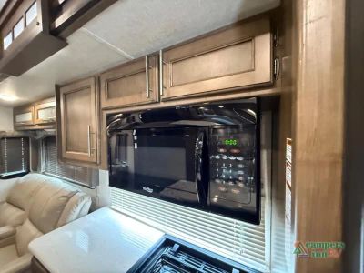 2018 Keystone RV Cougar — photo 20 view
