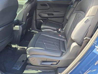 2027 Kia Telluride — photo 17 view