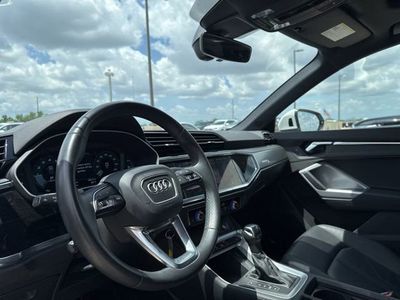 2025 Audi Q3 - Photo 13