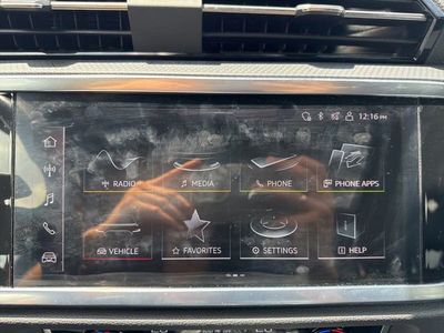 2025 Audi Q3 - Photo 19