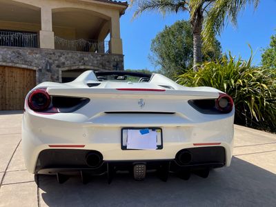 2017 Ferrari 488 - Photo 9