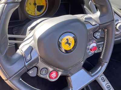 2017 Ferrari 488 - Photo 11