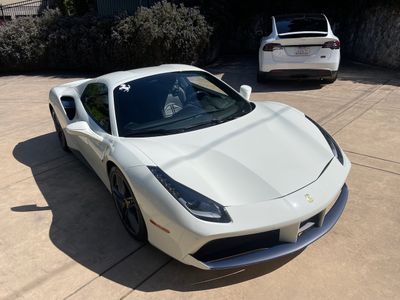 2017 Ferrari 488 - Photo 6