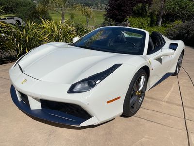2017 Ferrari 488 - Photo 4