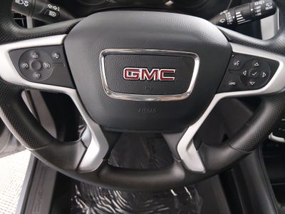 2024 GMC Terrain — photo 12 view