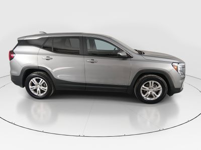 2024 GMC Terrain — photo 8 view