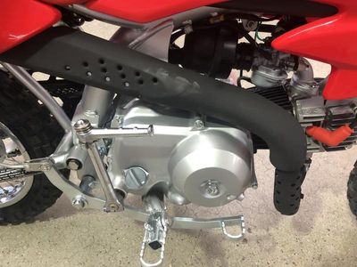 2026 Honda CRF50F - Photo 12