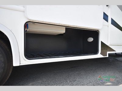 2021 Thor Motor Coach Freedom Elite — photo 9 view