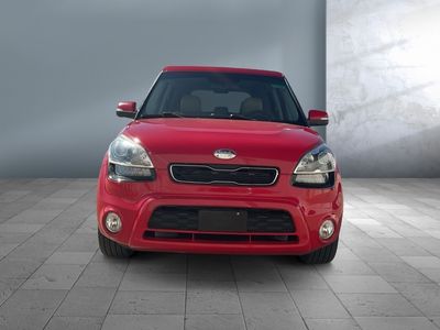 2013 Kia Soul — interior view