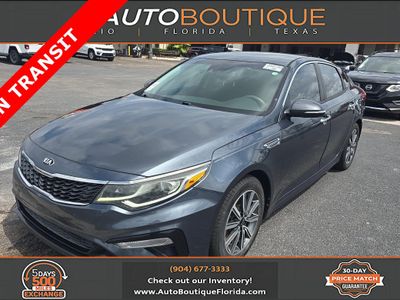 2019 Kia Optima - Photo 1