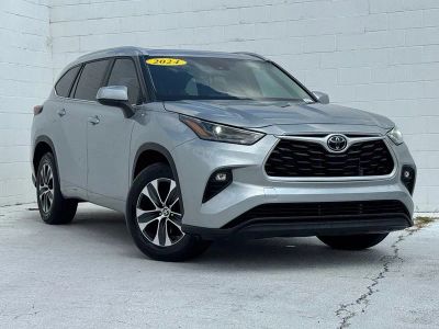 2024 Toyota Highlander — side profile view