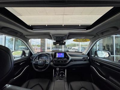 2024 Toyota Highlander — interior view