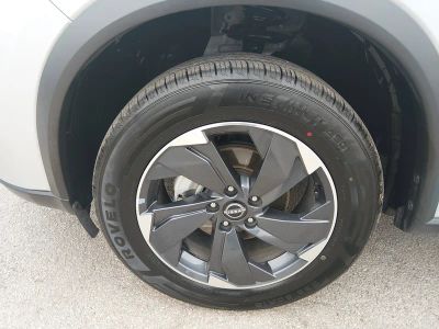 2024 Nissan Rogue - Photo 10