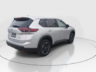 2024 Nissan Rogue - Photo 7