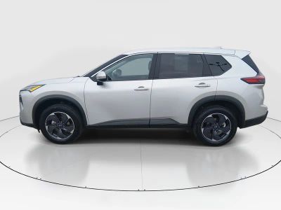 2024 Nissan Rogue - Photo 4