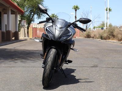 2026 CFMOTO 300SS - Photo 3