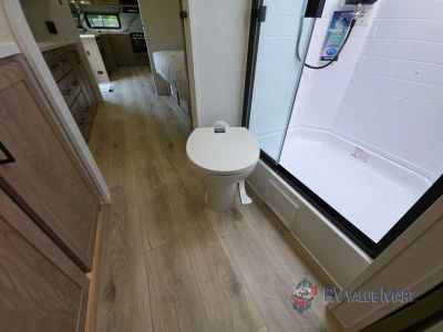 2027 Forest River RV Flagstaff Super Lite — photo 25 view