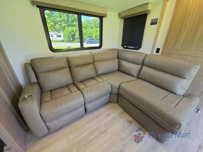 2027 Forest River RV Flagstaff Super Lite — photo 13 view