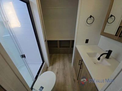 2027 Forest River RV Flagstaff Super Lite — photo 23 view
