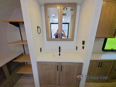 2027 Forest River RV Flagstaff Super Lite — photo 24 view