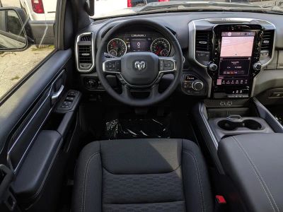 2026 Ram 1500 — photo 15 view