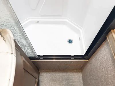 2026 Fleetwood FLAIR — photo 16 view