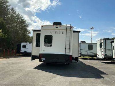 2020 Keystone RV Alpine - Photo 4