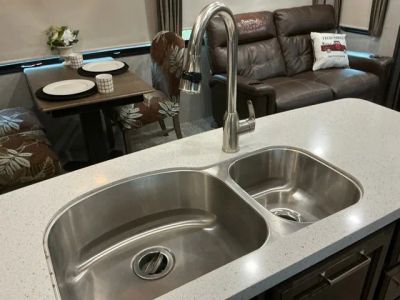 2020 Keystone RV Alpine - Photo 19