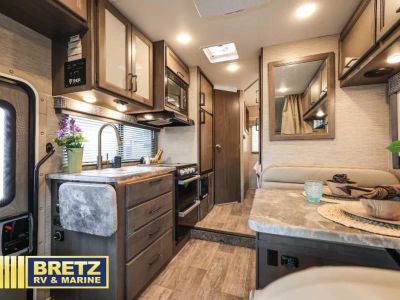 2023 Thor Motor Coach Chateau - Photo 14