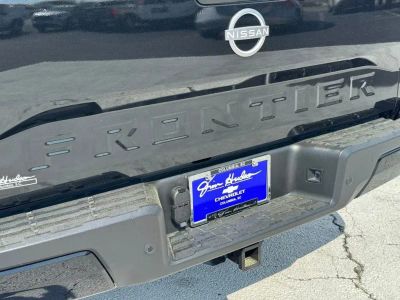 2025 Nissan Frontier - Photo 13