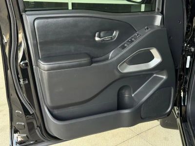 2025 Nissan Frontier - Photo 23
