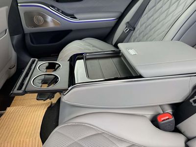 2026 Mercedes-Benz S-Class — photo 30 view