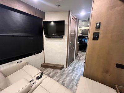 2024 Tiffin WAYFARER - Photo 28