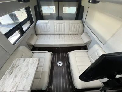 2018 Airstream INTERSTATE — photo 17 view